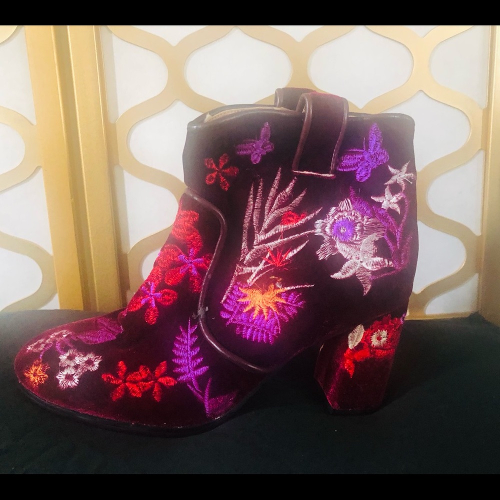 Women’s boots